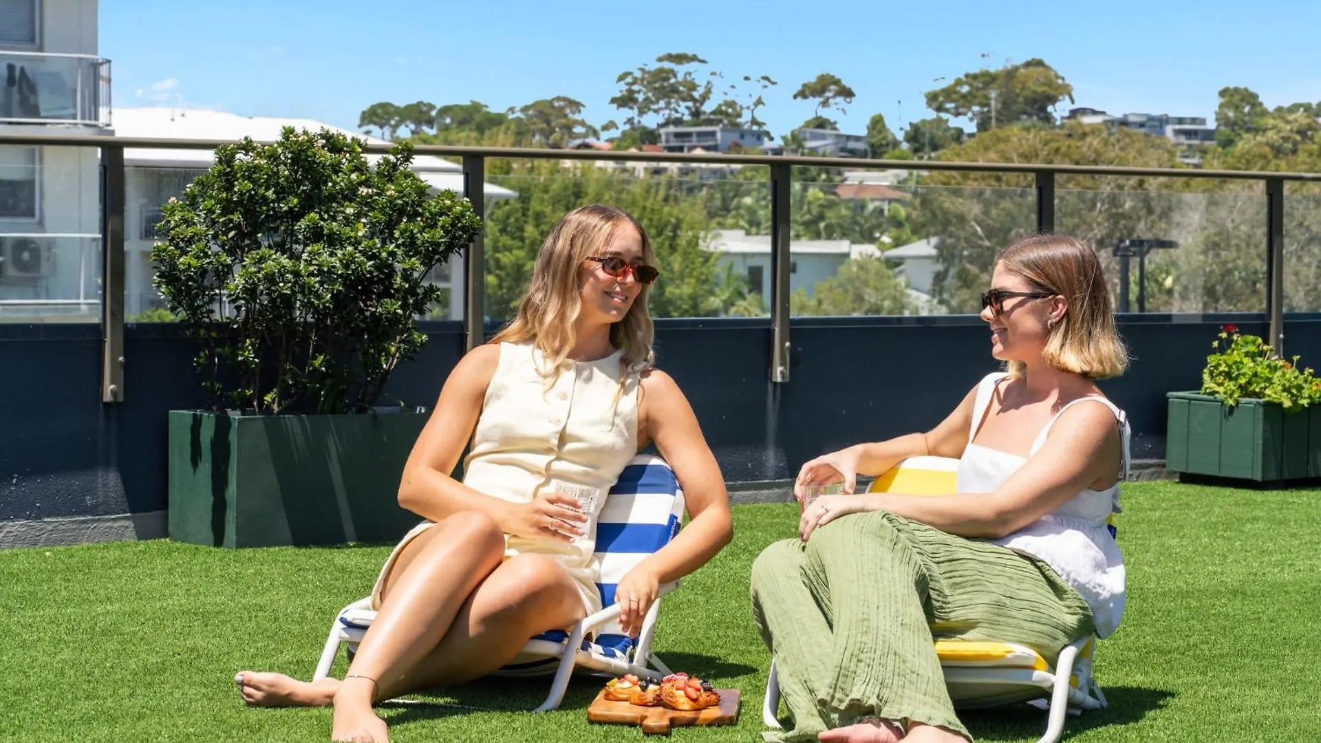 شقة Alexandra Headland Beachfront Unit